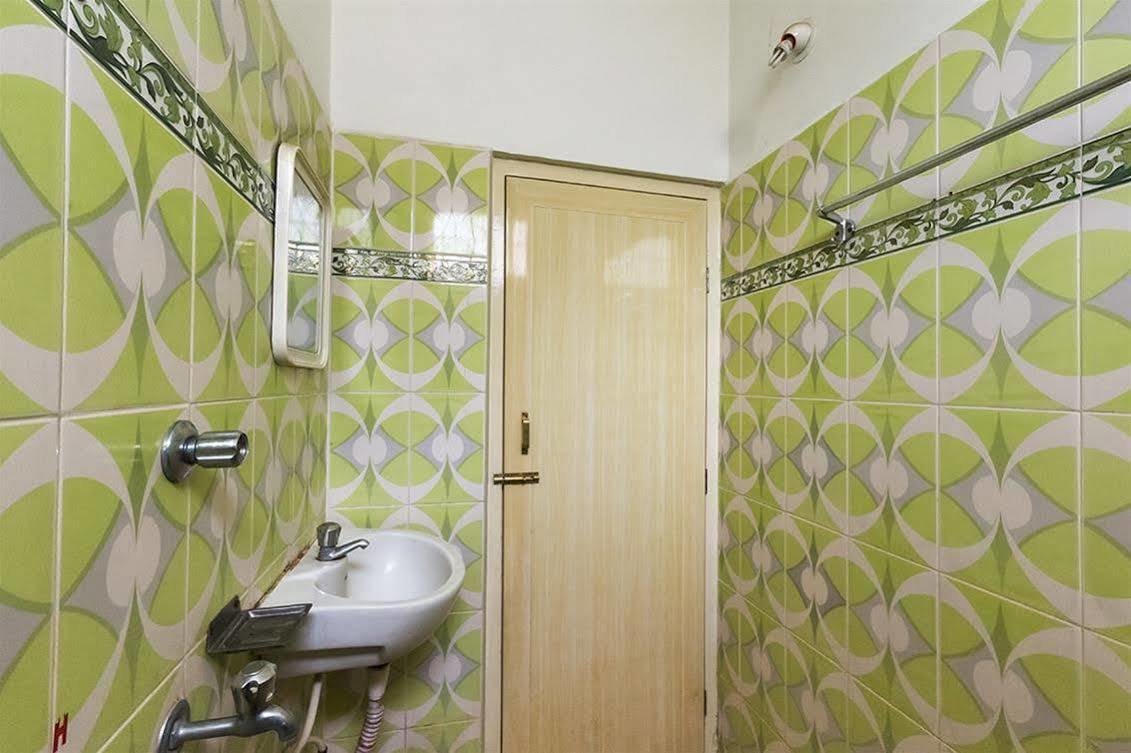 Kvr Deluxe Residency Villa Tirupati Exteriör bild