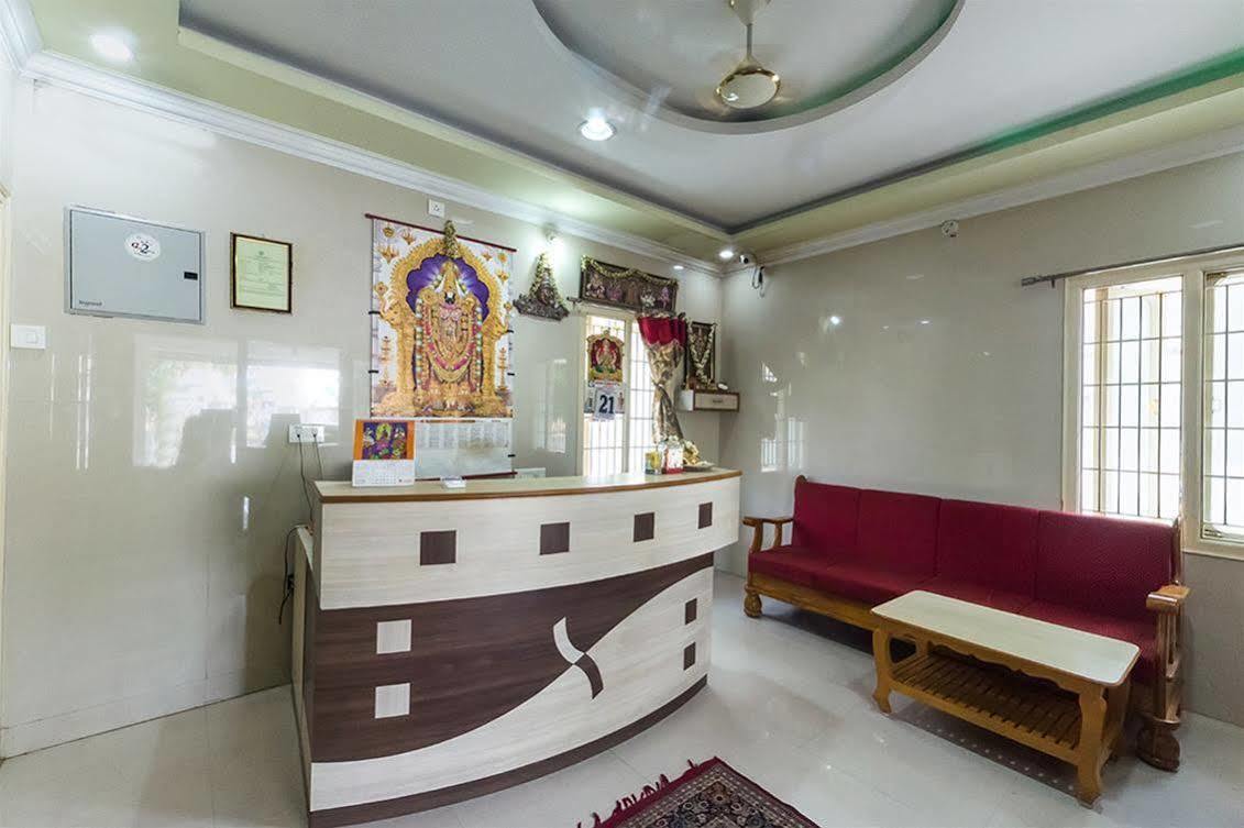 Kvr Deluxe Residency Villa Tirupati Exteriör bild